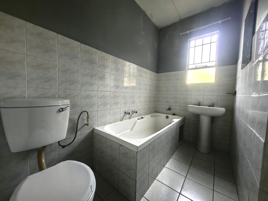 3 Bedroom Property for Sale in Safari Gardens North West